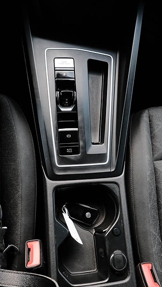 Volkswagen Golf VIII 22 of 29