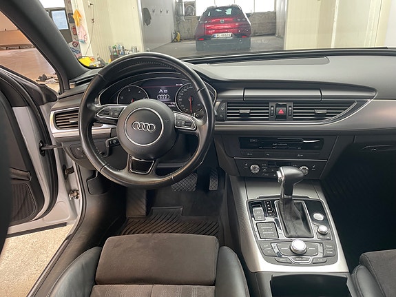 Audi A6 11 of 30