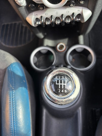 MINI Cooper 11 of 12
