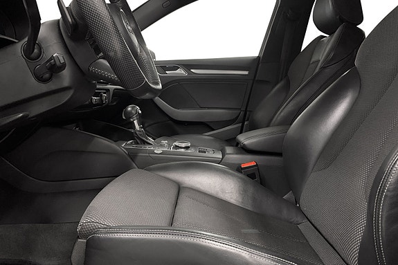 Audi A3 5 of 16