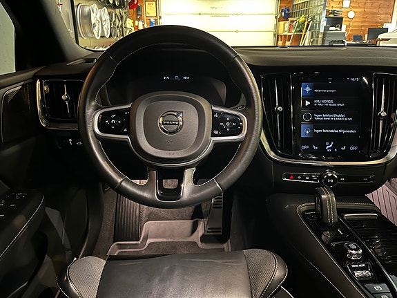 Volvo V60 18 of 30