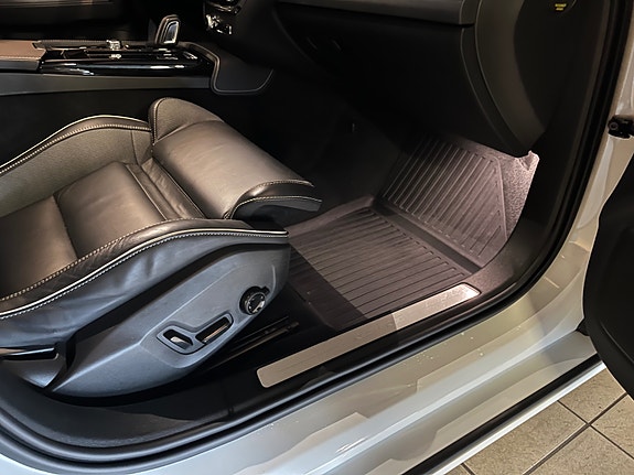 Volvo V60 28 of 30