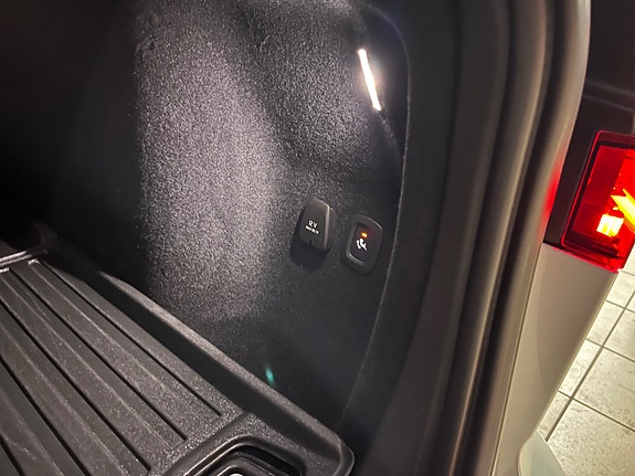 Volvo V60 16 of 30
