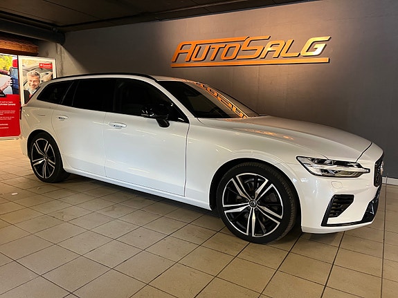 Volvo V60 7 of 30