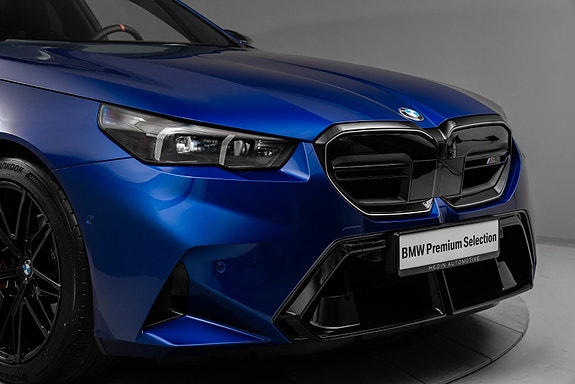 BMW M5 12 of 30
