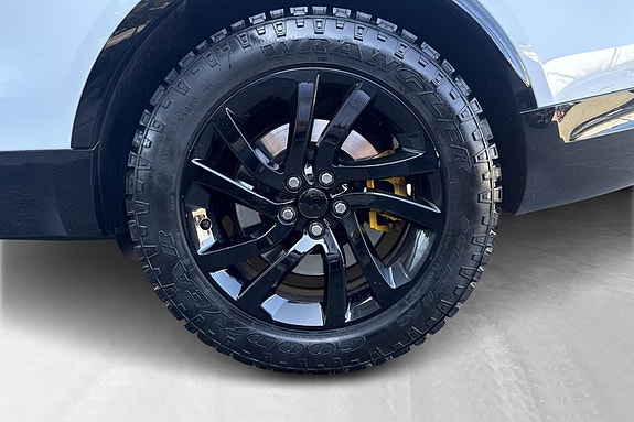 Land Rover Discovery 5 15 of 15