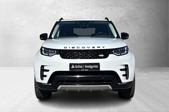 Land Rover Discovery 5 2 of 15