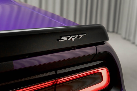 Dodge Challenger 23 of 30