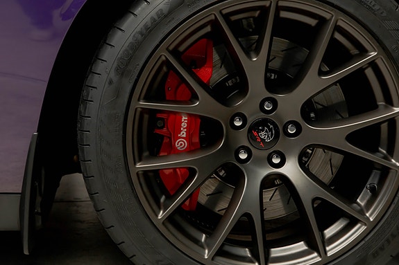Dodge Challenger 14 of 30