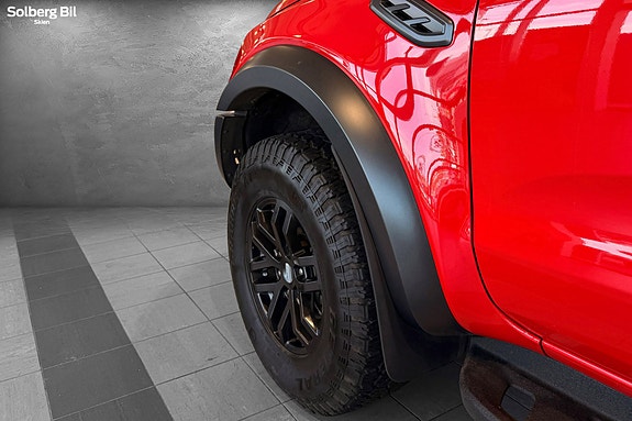 Ford Ranger Raptor 15 of 30