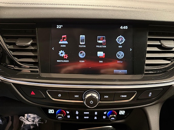 Opel Insignia 19 of 30