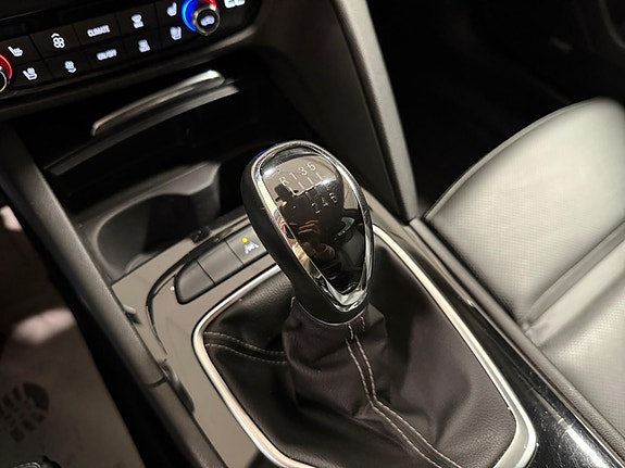 Opel Insignia 24 of 30