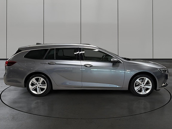 Opel Insignia 6 of 30