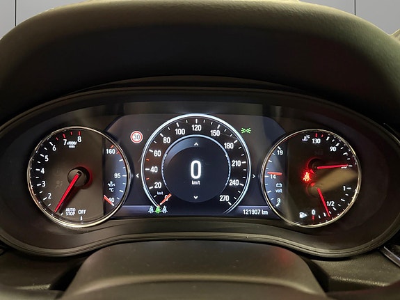 Opel Insignia 17 of 30