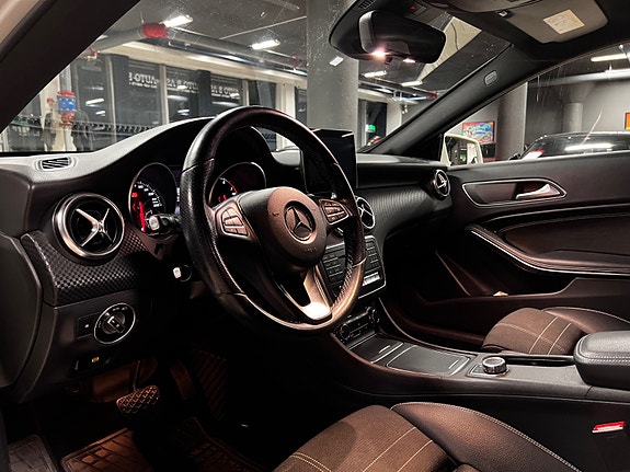 Mercedes-Benz 180 10 of 30