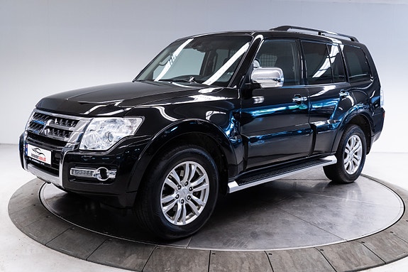Mitsubishi Pajero 20 of 30