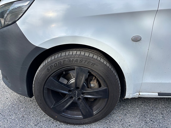 Mercedes-Benz Vito 114 23 of 27