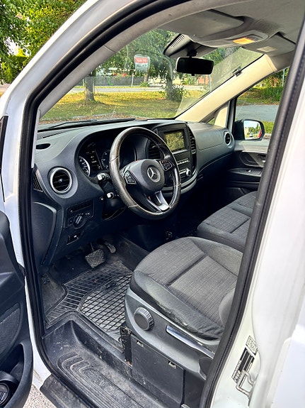 Mercedes-Benz Vito 114 6 of 27