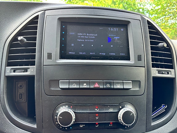 Mercedes-Benz Vito 114 11 of 27
