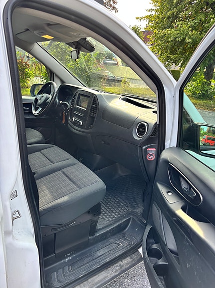 Mercedes-Benz Vito 114 8 of 27