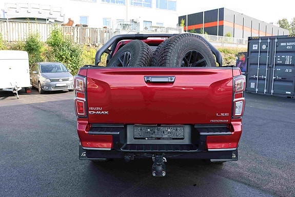 Isuzu D-max 8 of 30