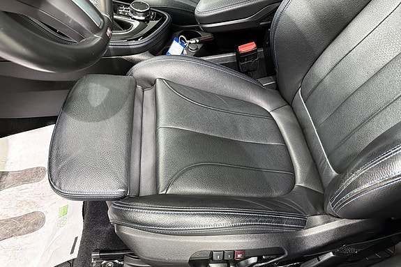 BMW 225xe 23 of 23