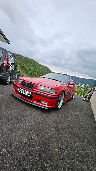 BMW M3 6 of 17