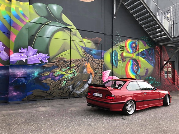 BMW M3 3 of 17