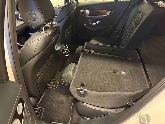 Mercedes-Benz GLC250 15 of 30