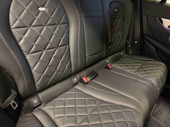 Mercedes-Benz GLC250 10 of 30