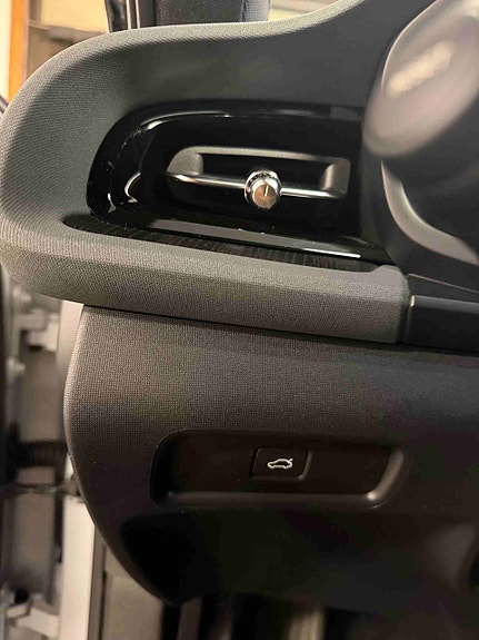 Polestar 2 15 of 30
