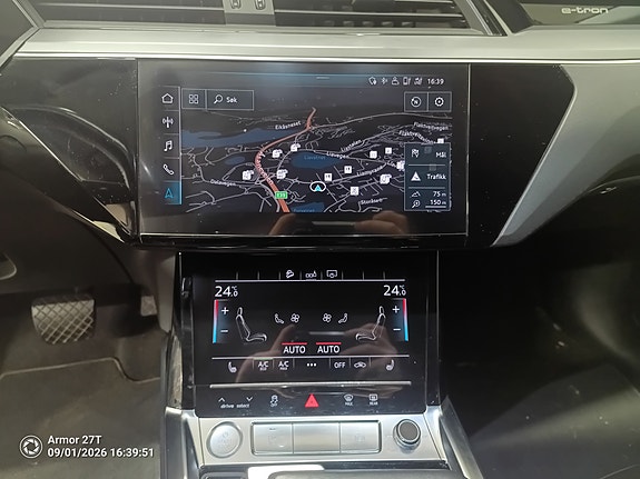 Audi e-tron 11 of 18