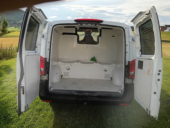 Mercedes-Benz Marco Polo 8 of 15