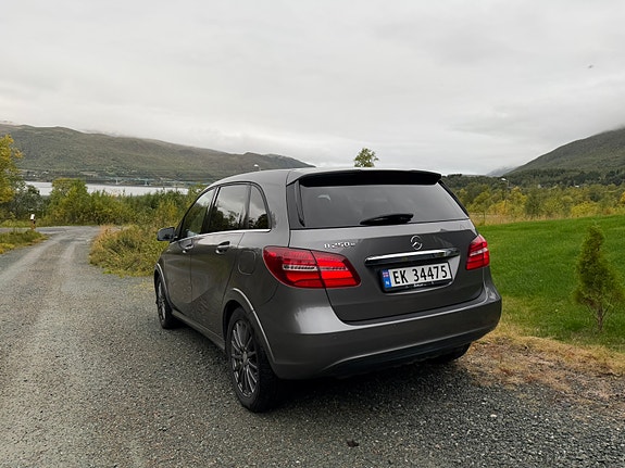 Mercedes-Benz B-Electric 11 of 30