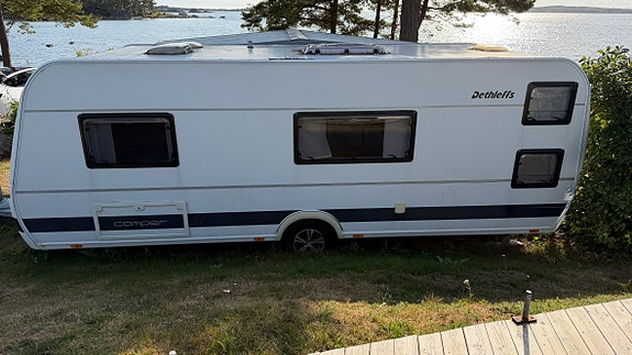 Dethleffs Camper 560 FMK m/Isocamp 2 of 23
