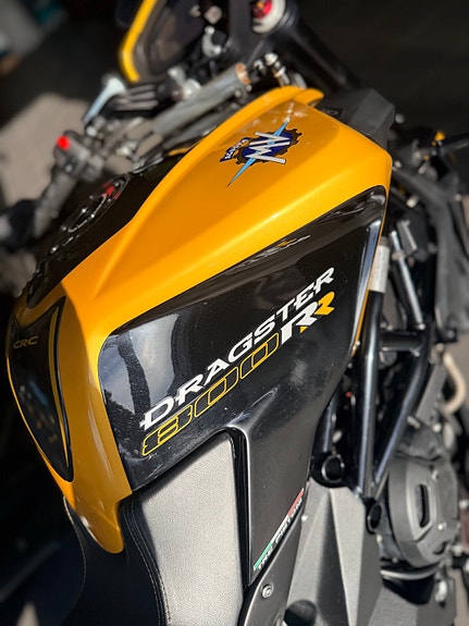 MV Agusta Brutale 800 Dragster rr 17 of 21
