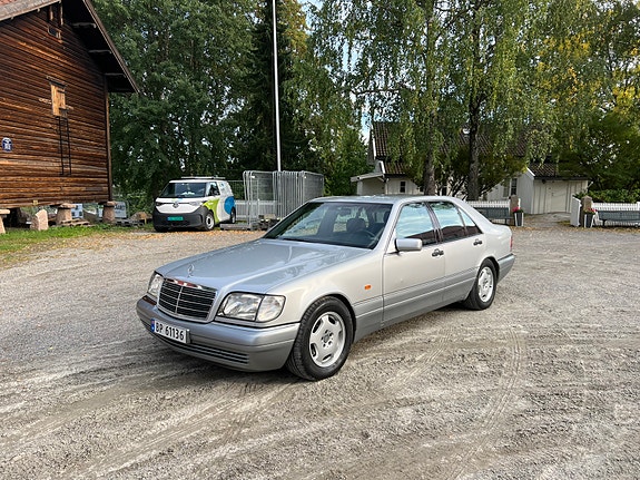 Mercedes-Benz S350 d 3 of 30
