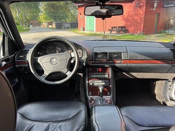 Mercedes-Benz S350 d 19 of 30