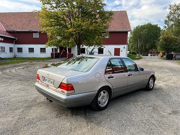 Mercedes-Benz S350 d 7 of 30