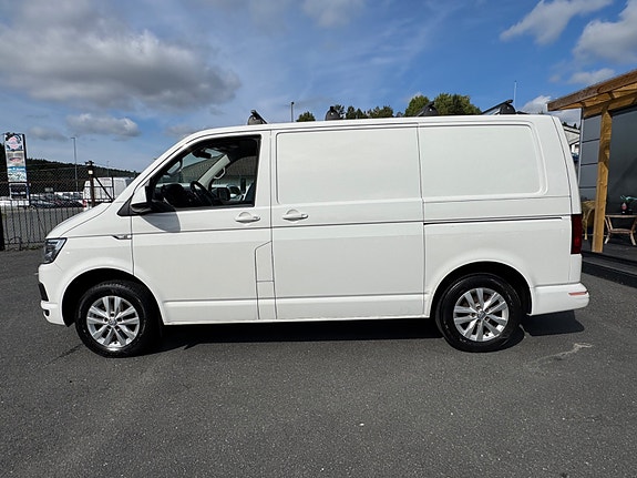 Volkswagen Transporter 13 of 30