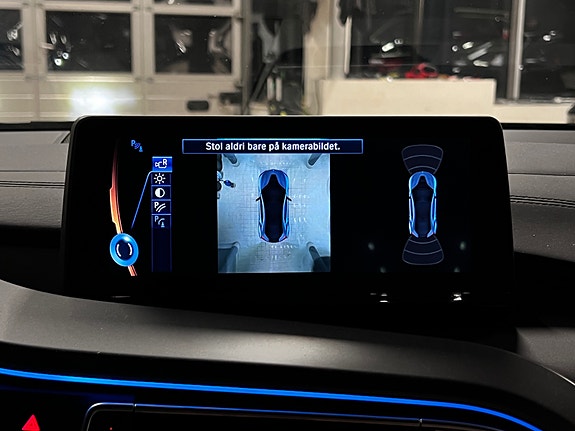 BMW i8 30 of 30