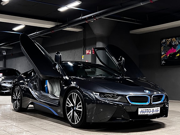 BMW i8 7 of 30