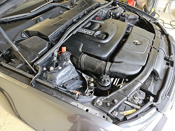 BMW 320d 22 of 30