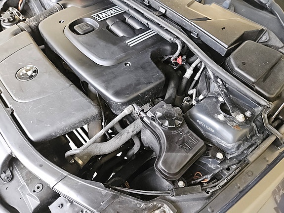 BMW 320d 21 of 30
