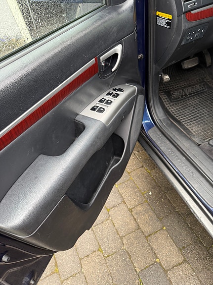 Hyundai Santa Fe 7 of 15