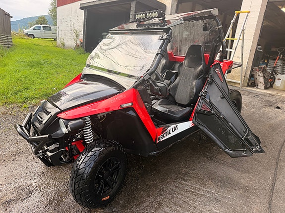 Arctic-cat Wildcat Trail XT 7 of 9