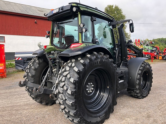 Valtra G135VST GPS forberedt 2024, kr 1 299 000,-