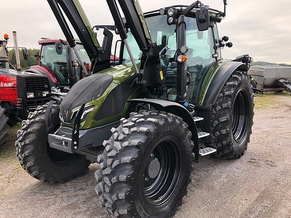 Valtra G135VST GPS forberedt 2024, kr 1 299 000,-