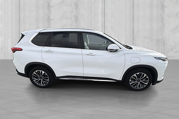 Maxus Euniq 6 7 of 19