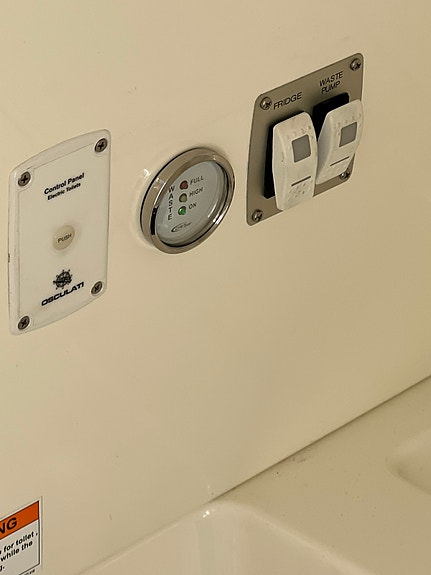 BRIG Eagle 8 2020 med 300 hk/ kun 240 timer. Tiki henger m/elektrisk vinsj 21 of 30